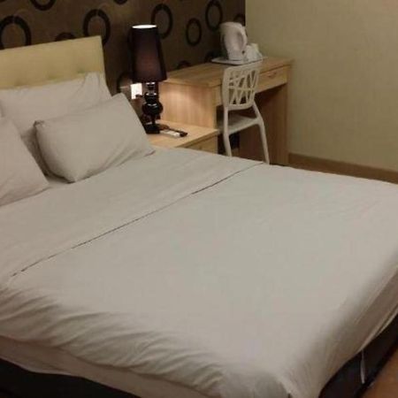 I-Hotel @ Johor Bahru Bagian luar foto