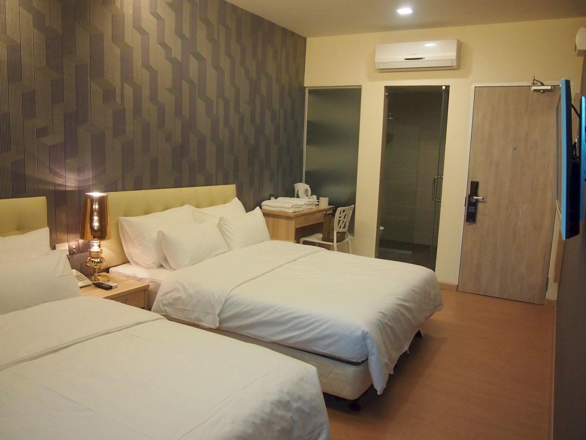 I-Hotel @ Johor Bahru Bagian luar foto